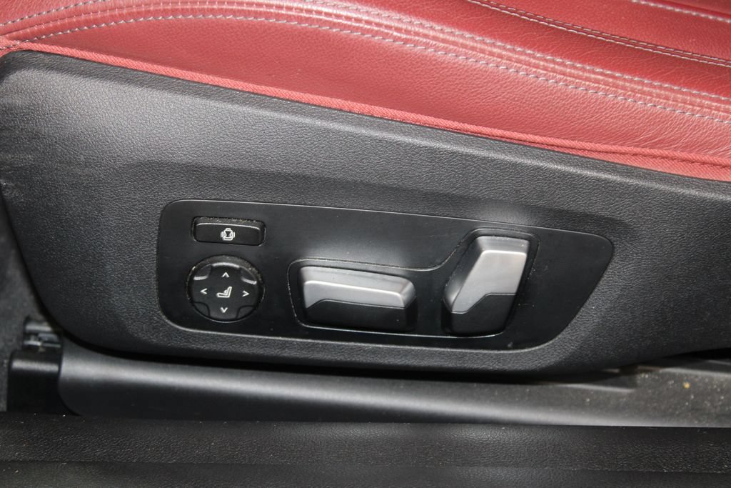 Used 2021 BMW 430i Coupe w/ M Sport Package RWD image 16