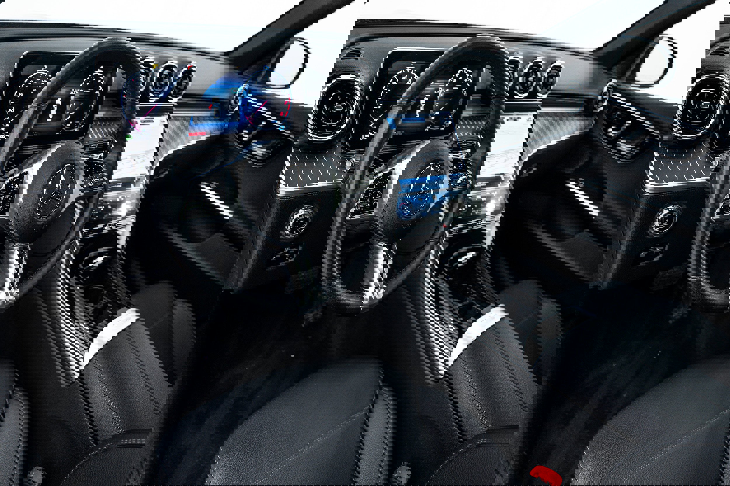 Used 2023 Mercedes-Benz C 300 4MATIC Sedan image 9