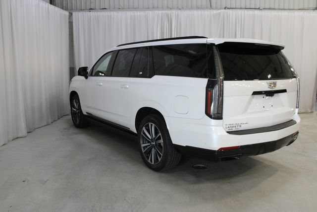 Used 2025 Cadillac Escalade ESV Sport w/ Touring Package AWD/4WD image 34