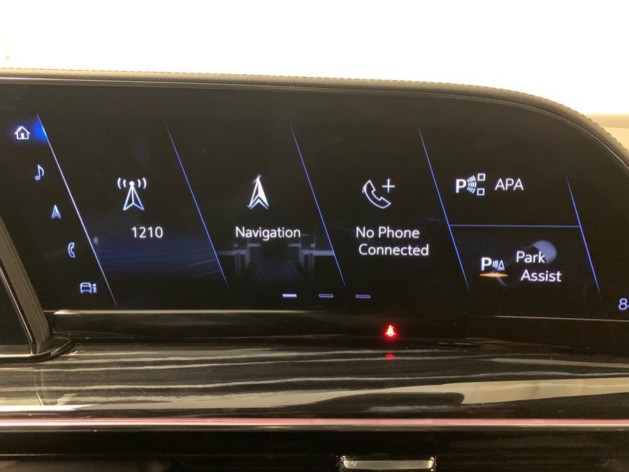 Used 2022 Cadillac Escalade ESV Sport w/ Touring Package AWD/4WD image 33