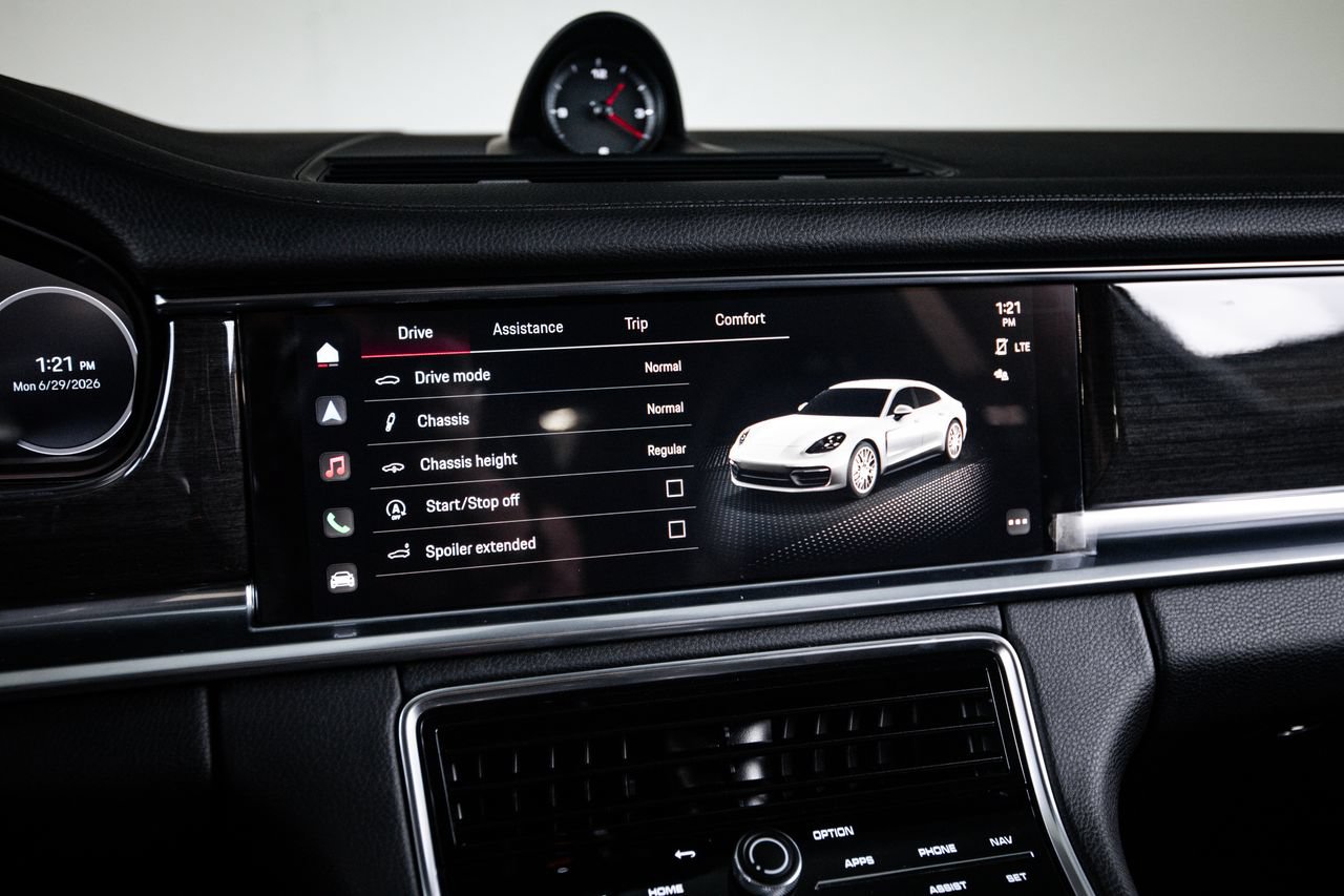 Certified 2023 Porsche Panamera Platinum Edition RWD image 18