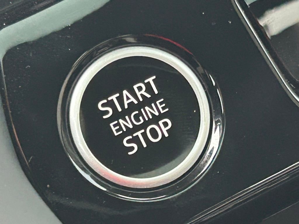 Used 2025 Audi Q5 Premium Plus w/ Premium Plus image 32