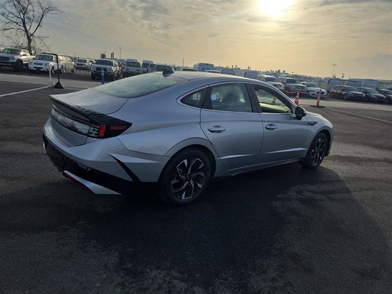 Used 2025 Hyundai Sonata SEL image 8