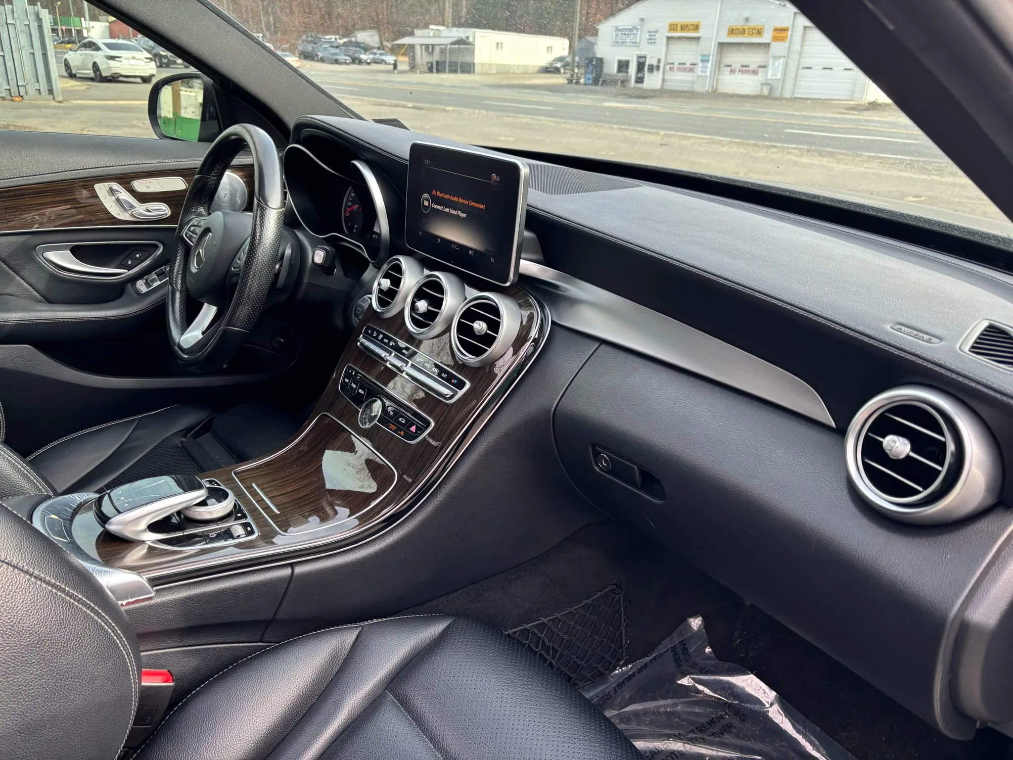 Used 2017 Mercedes-Benz C 300 4MATIC Sedan w/ Premium 3 Package image 17