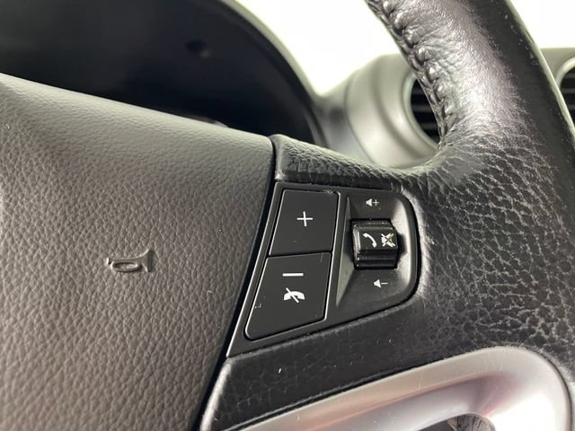 Used 2014 Chevrolet Captiva Sport LTZ FWD image 10