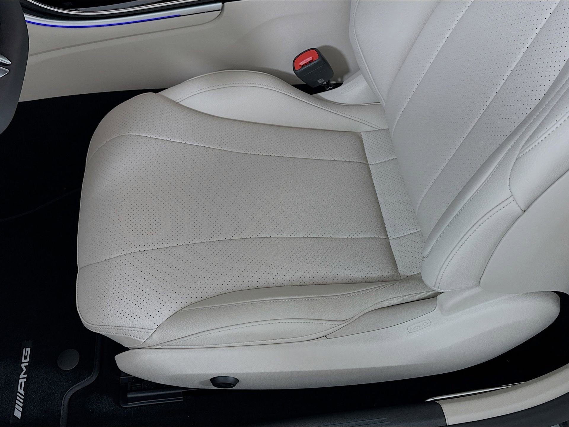 New 2026 Mercedes-Benz CLE 300 4MATIC Cabriolet image 21