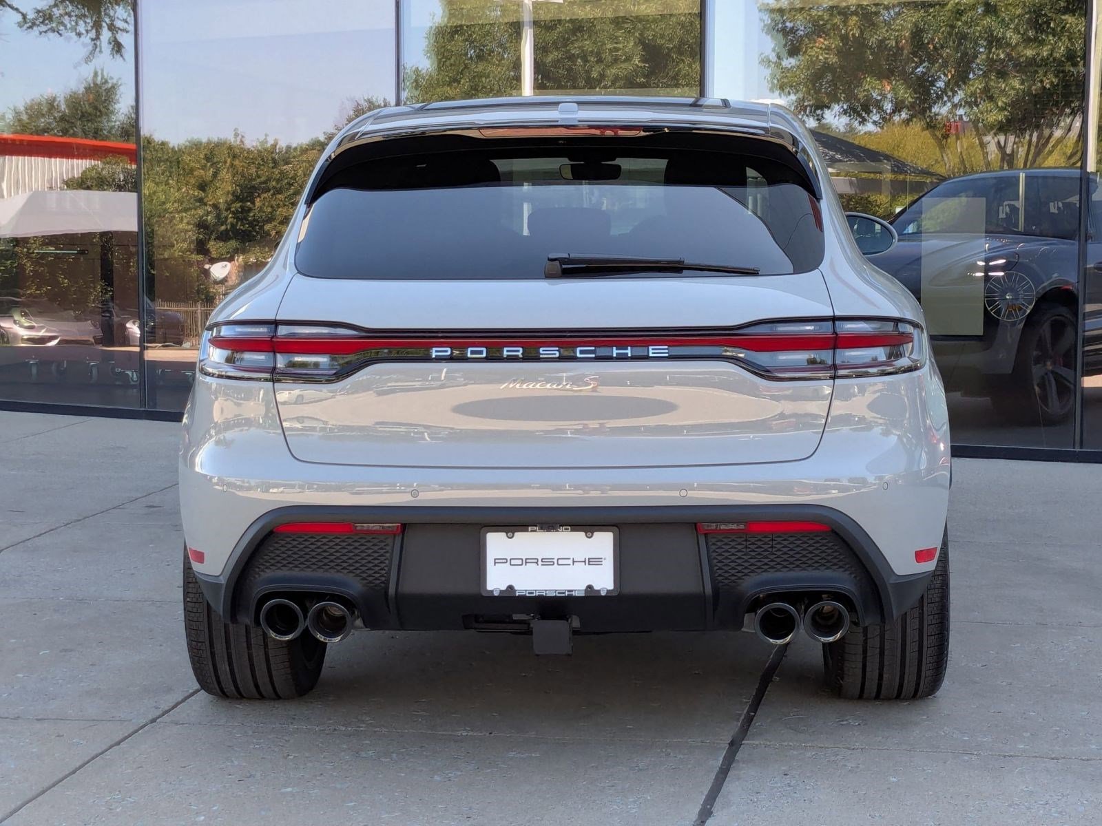 New 2026 Porsche Macan S image 10