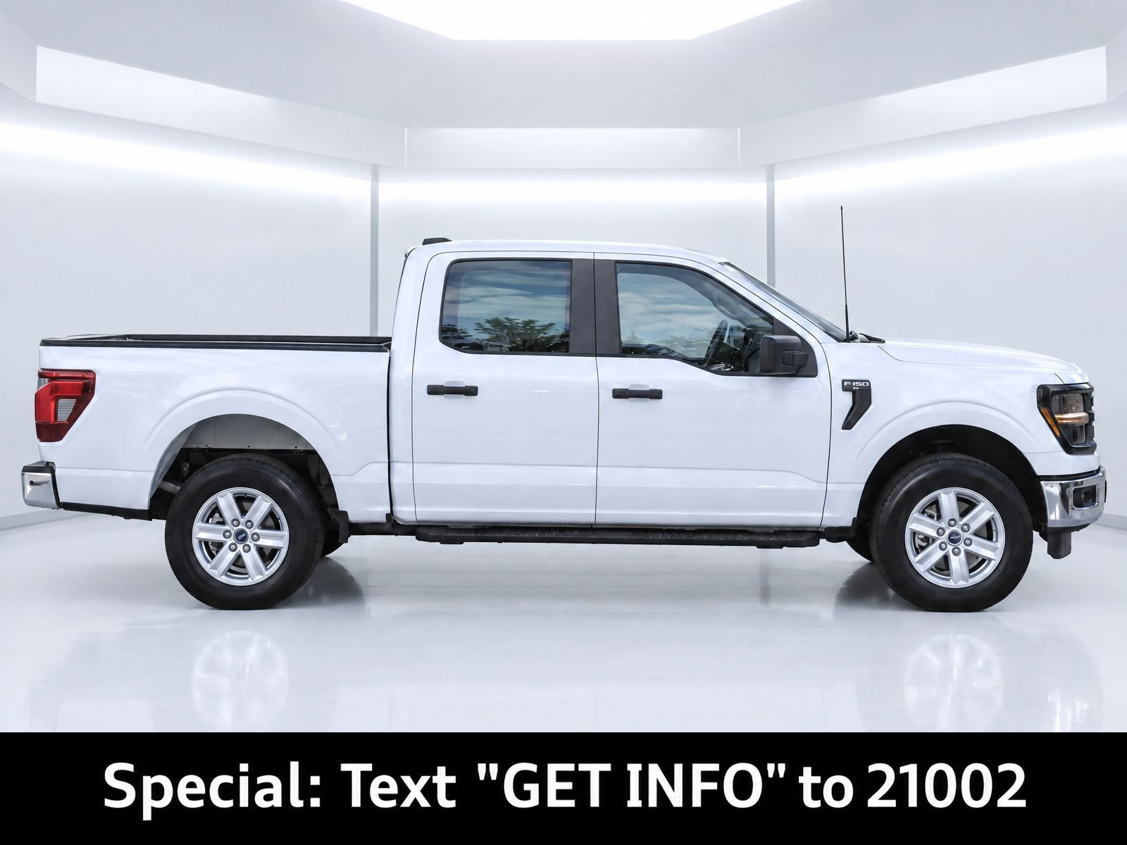 Used 2024 Ford F150 XL w/ Equipment Group 103A High RWD image 3