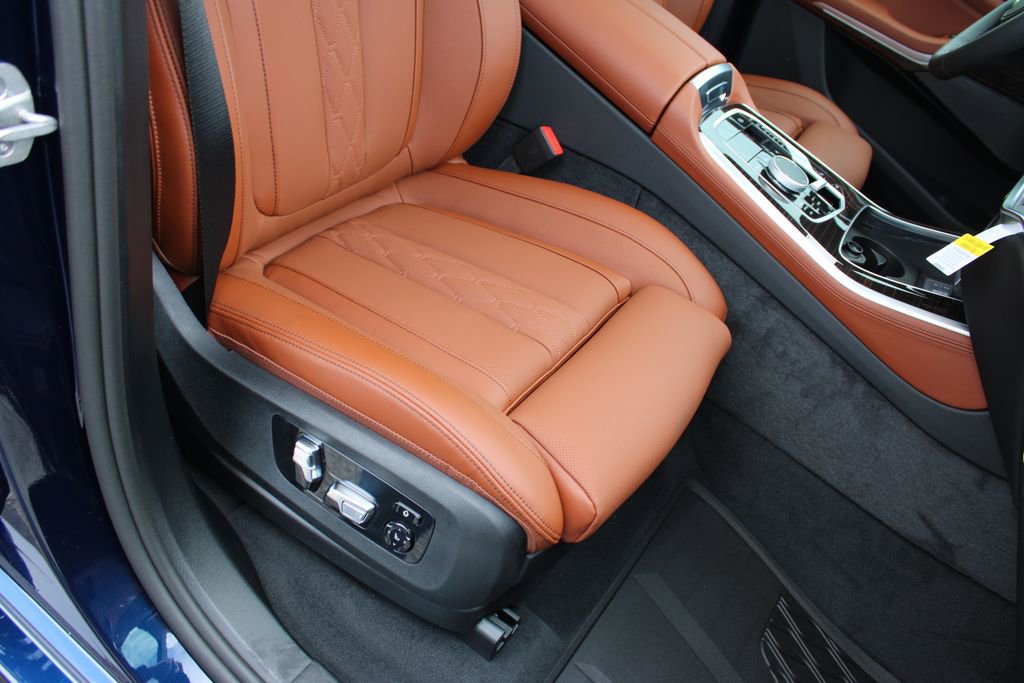 New 2026 BMW X5 xDrive40i w/ M Sport Package image 26