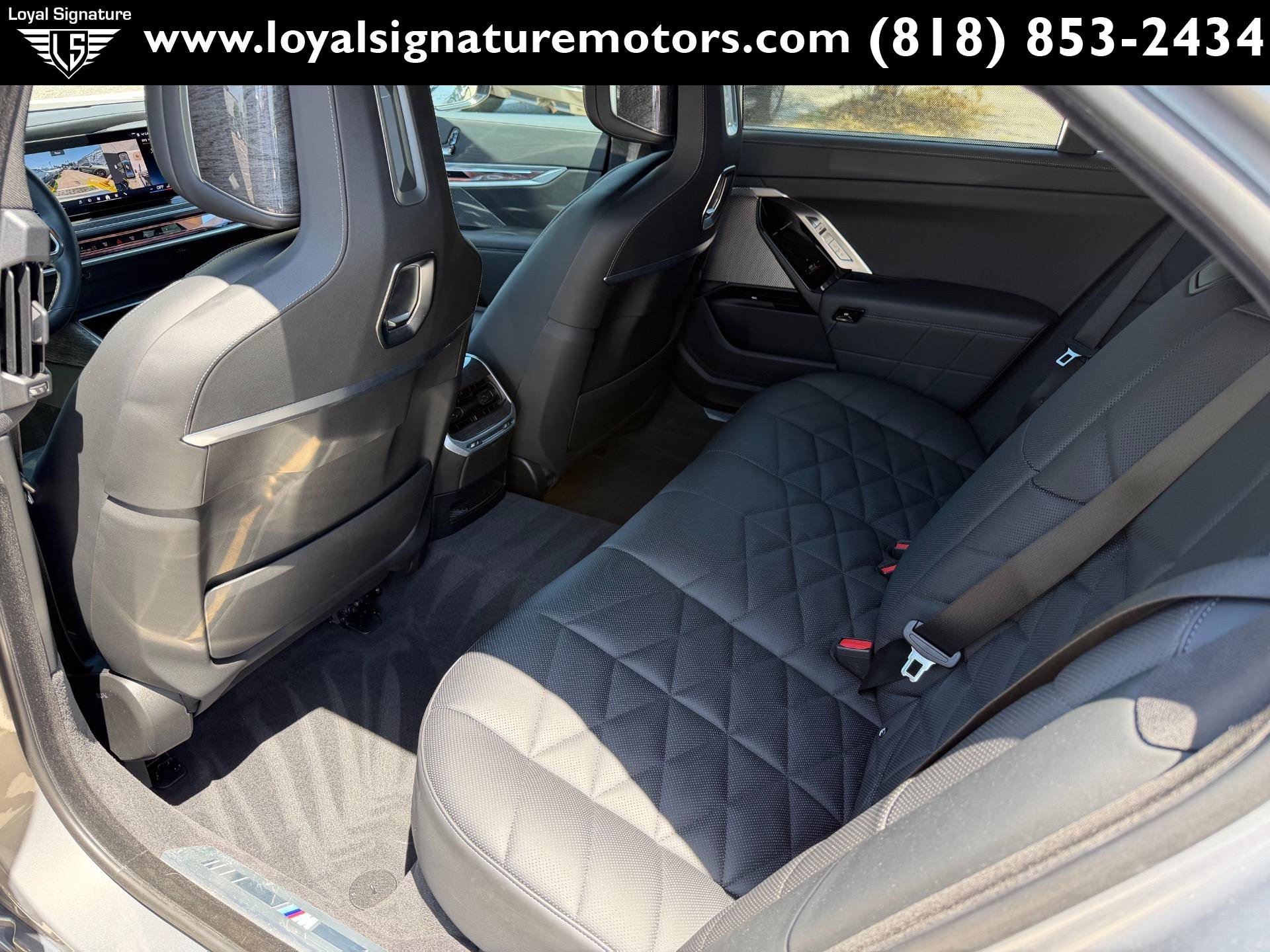 Used 2023 BMW 740i RWD image 13