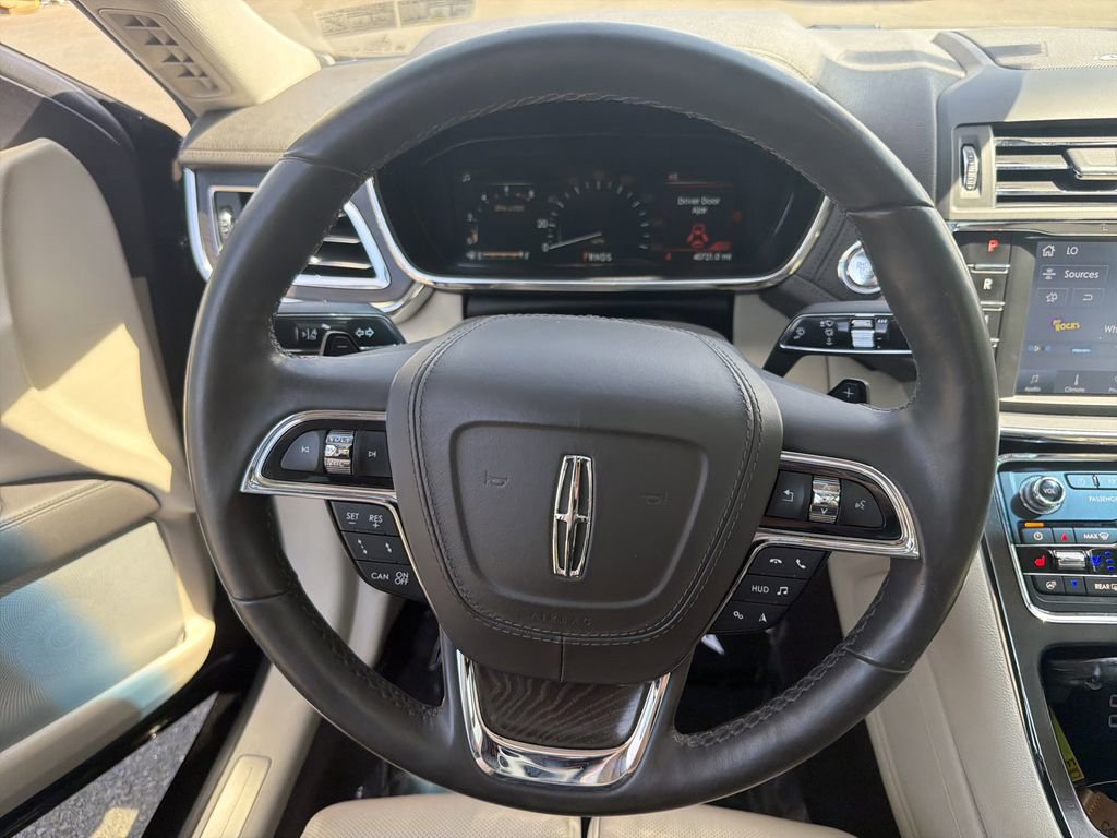 Used 2019 Lincoln Continental Reserve AWD/4WD image 21