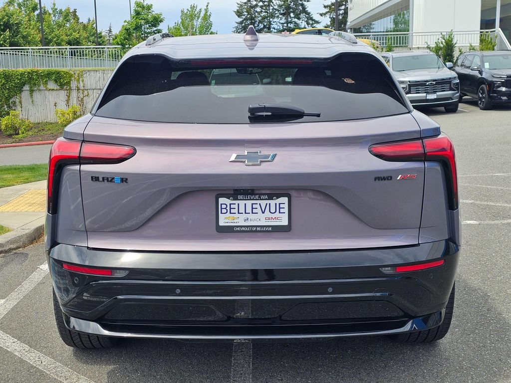 Used 2024 Chevrolet Blazer EV RS AWD/4WD image 4