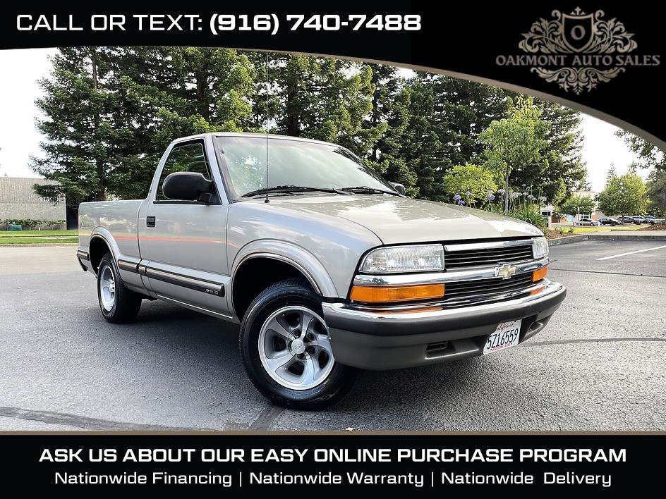 Used 1999 Chevrolet S10 Pickup LS w/ Preferred Equipment Group RWD image 1