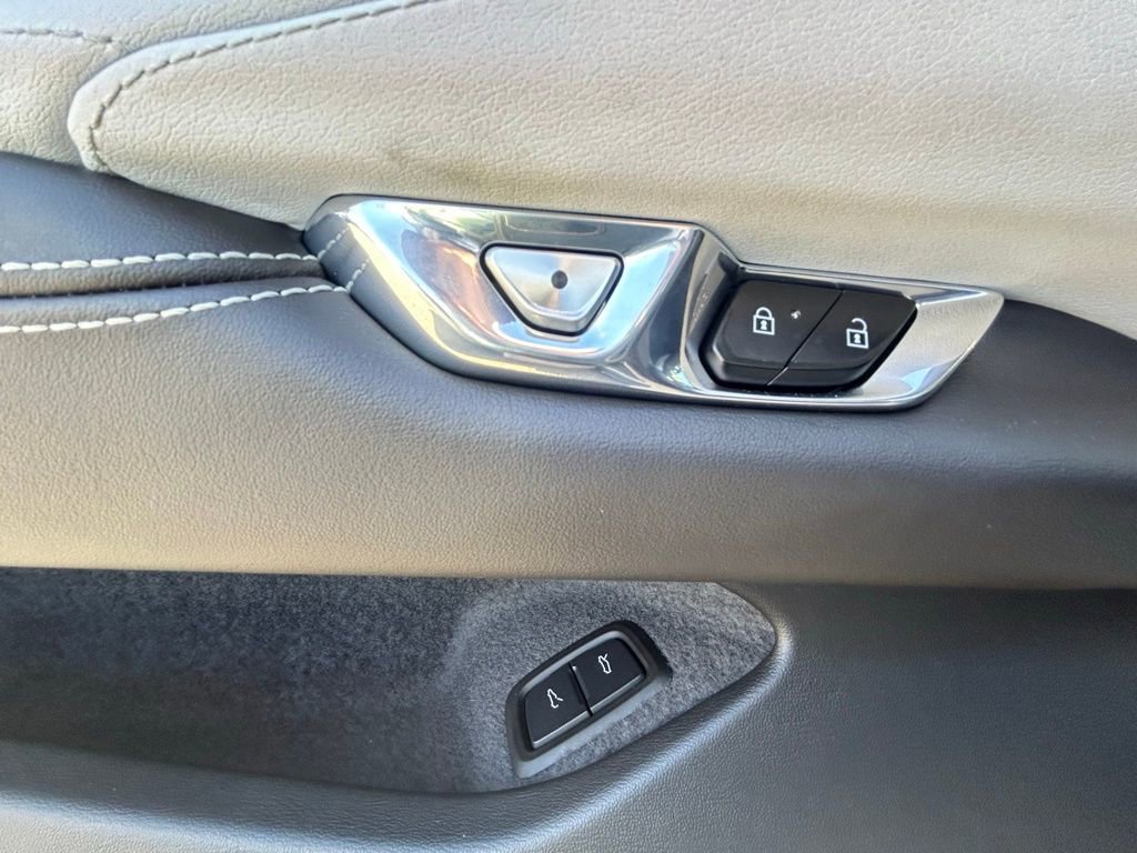 Used 2023 Chevrolet Corvette Z06 w/ Battery Protection Package image 30