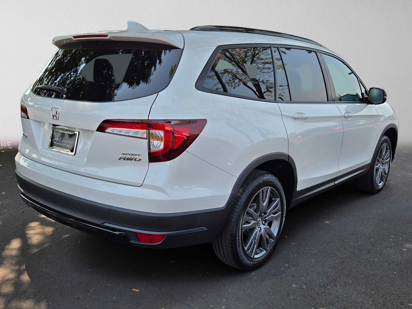 Used 2022 Honda Pilot Sport image 3