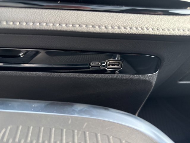 New 2026 Buick Enclave Sport Touring w/ Power Package image 46