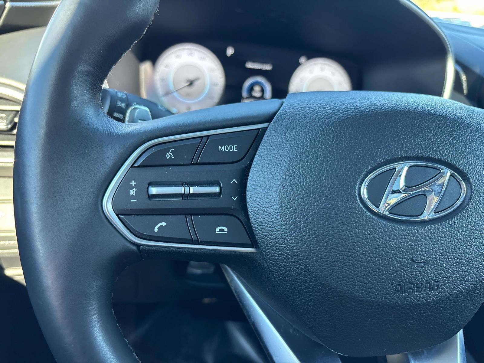 Certified 2023 Hyundai Santa Fe Limited w/ Cargo Package image 19