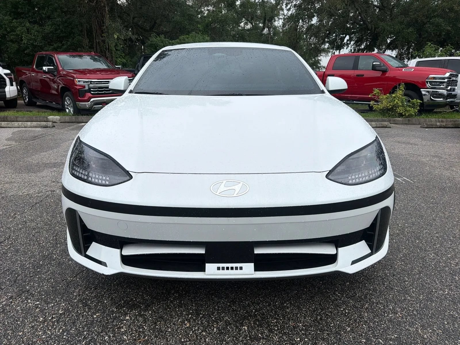 Used 2023 Hyundai Ioniq 6 SEL RWD image 4