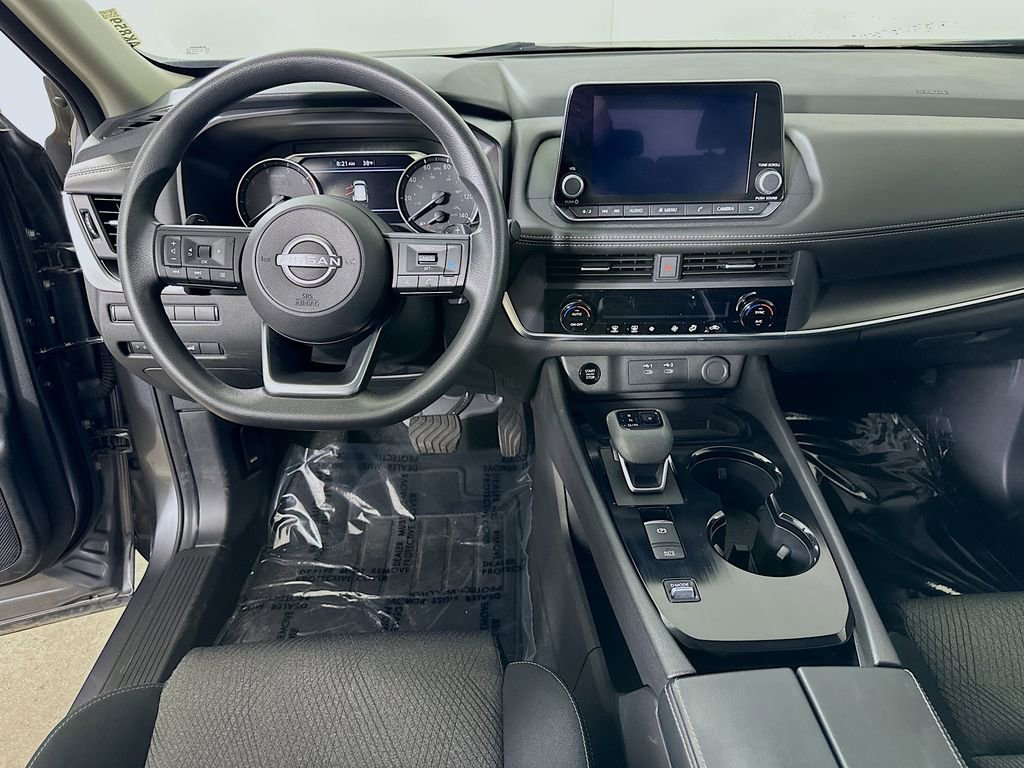 Used 2024 Nissan Rogue SV image 17
