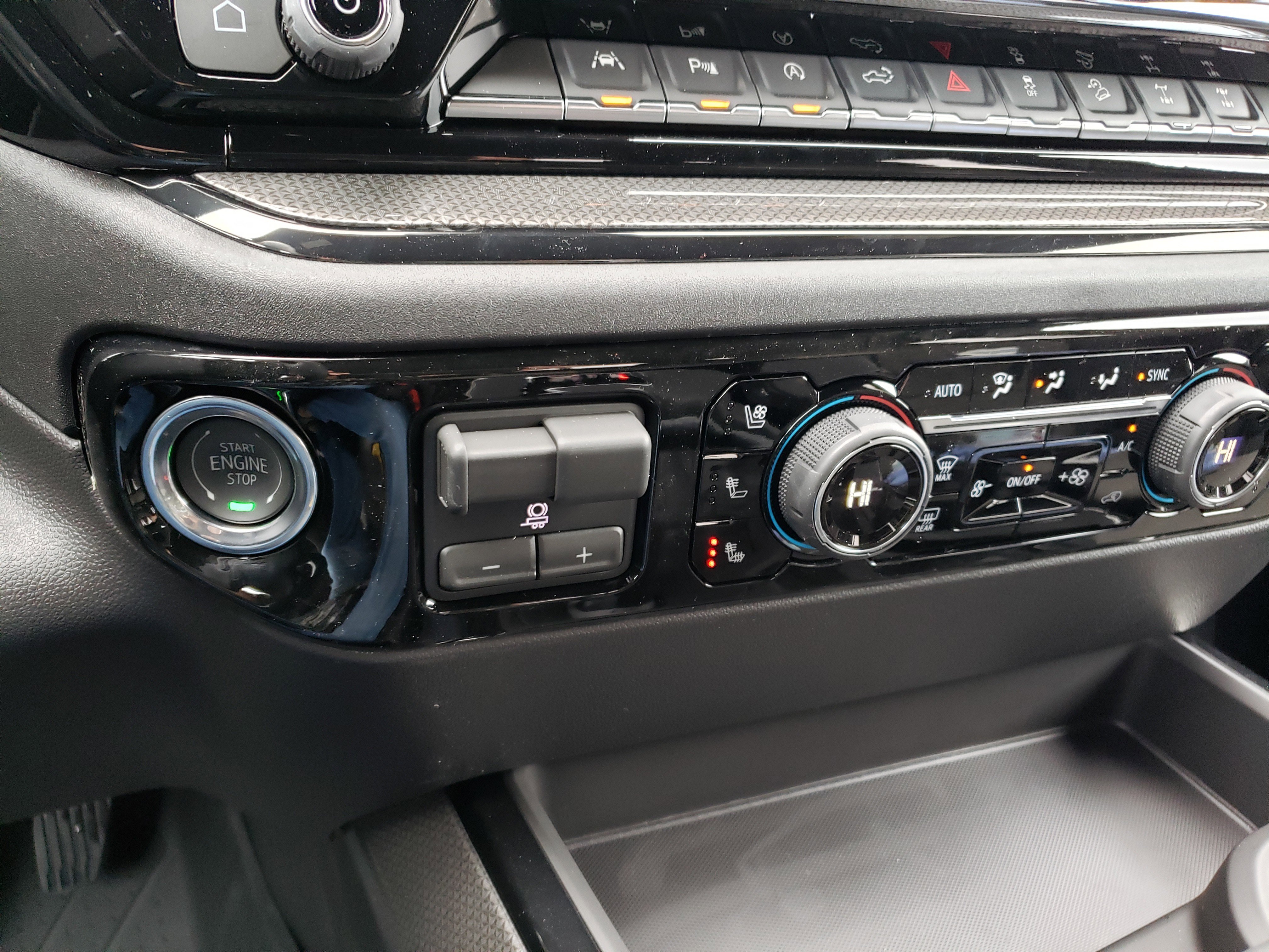 New 2026 Chevrolet Silverado 1500 ZR2 w/ LPO, Dark Essentials Package image 23