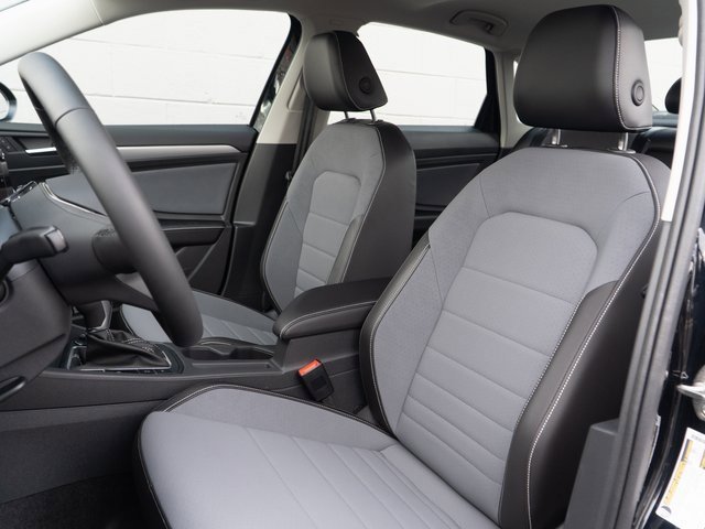 New 2026 Volkswagen Jetta SE image 8