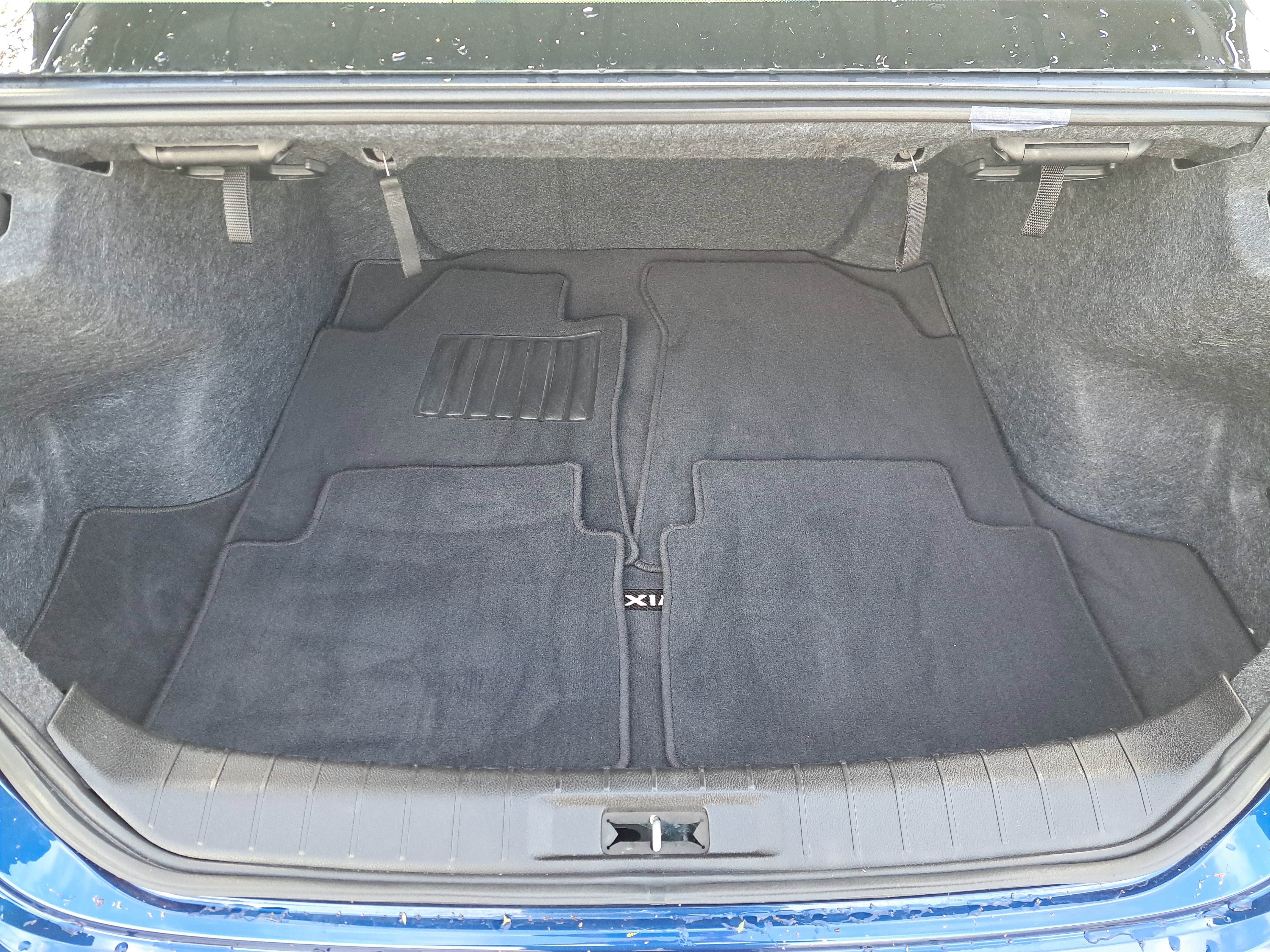 Certified 2022 Nissan Maxima SV w/ Floor Mat Group FWD image 11