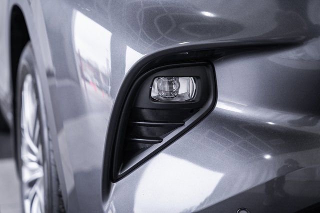 Used 2024 Toyota Highlander Platinum image 14