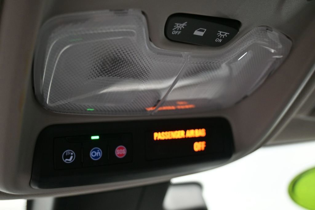 Used 2025 Buick Encore GX Preferred AWD/4WD image 42