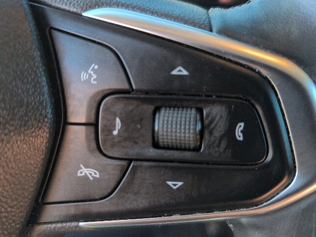 Used 2025 Chevrolet TrailBlazer LT w/ Convenience Package FWD image 24