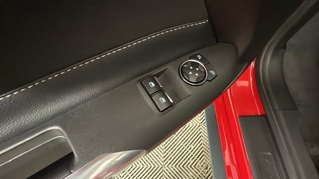 Used 2022 Ford Mustang Coupe RWD image 11