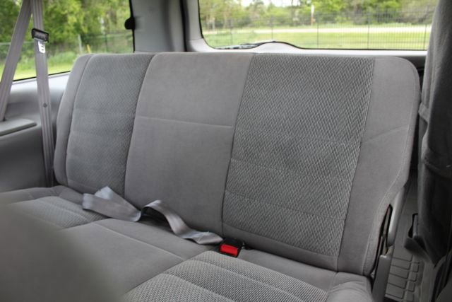 Used 2002 Ford Excursion XLT AWD/4WD image 20