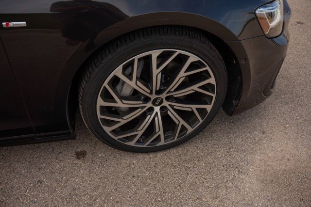 Used 2022 Audi A8 L 3.0T AWD/4WD image 9