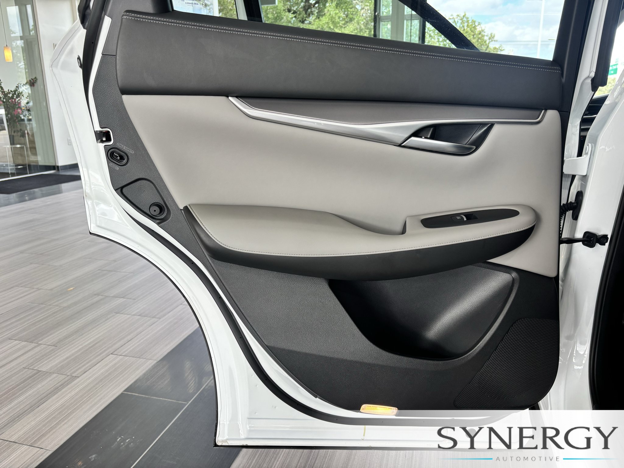 Certified 2023 INFINITI QX50 Luxe AWD/4WD image 19