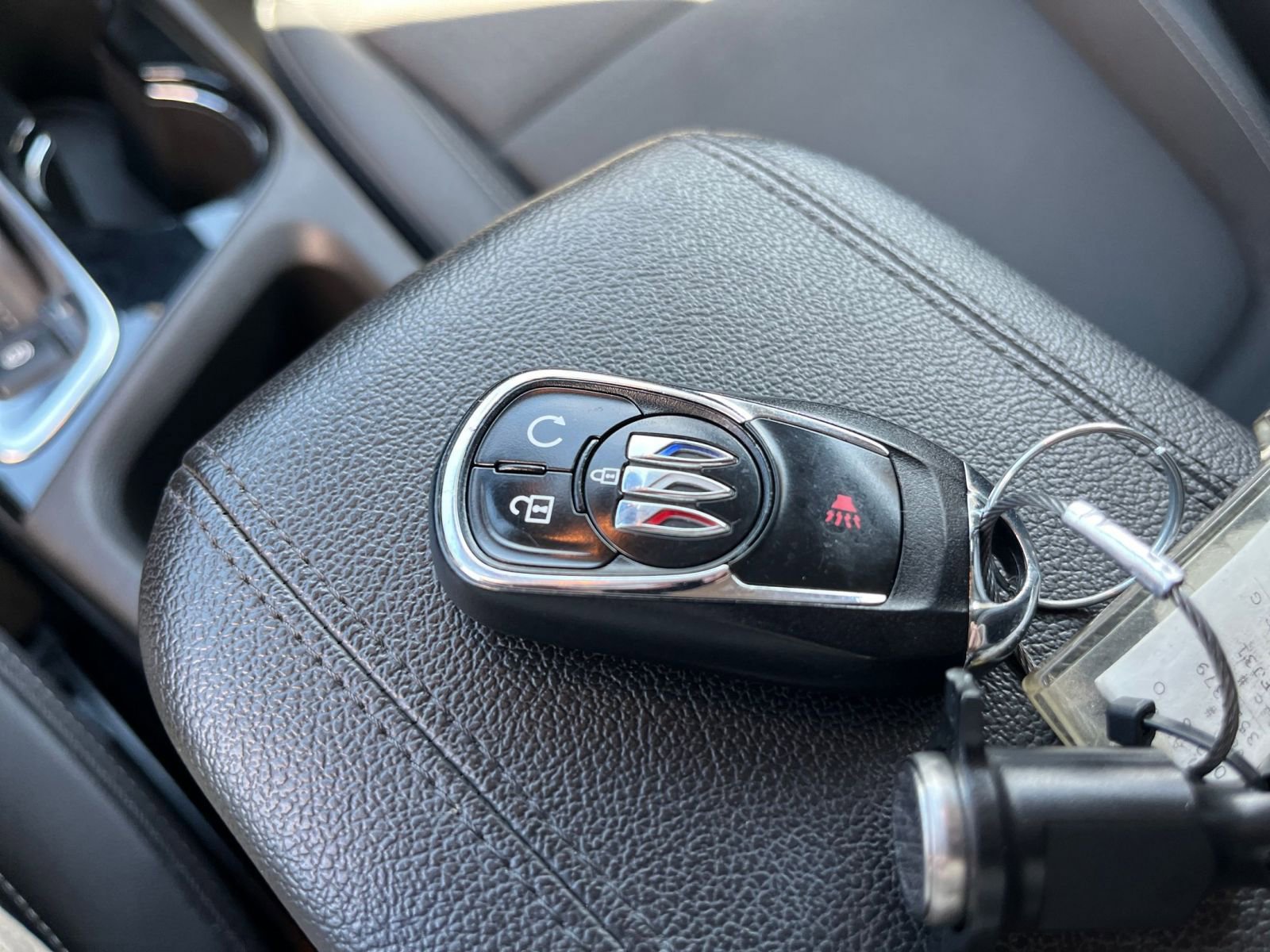 Used 2025 Buick Encore GX Preferred image 21