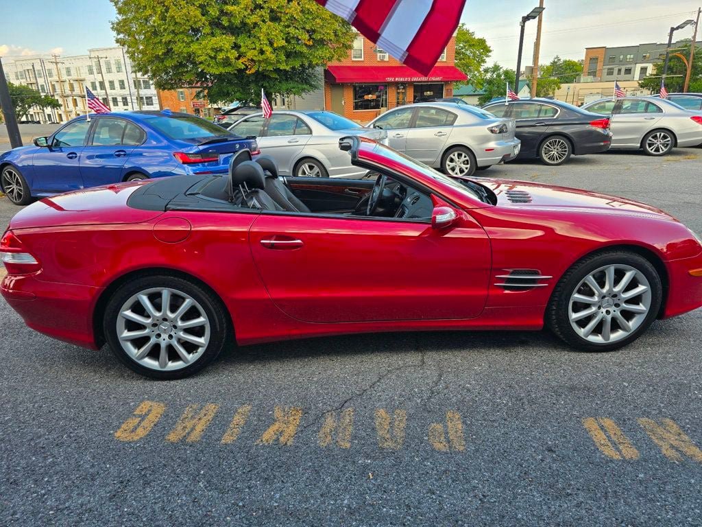 Used 2007 Mercedes-Benz SL 550 image 29