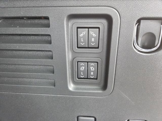 New 2026 Buick Enclave Preferred w/ Power Package image 17