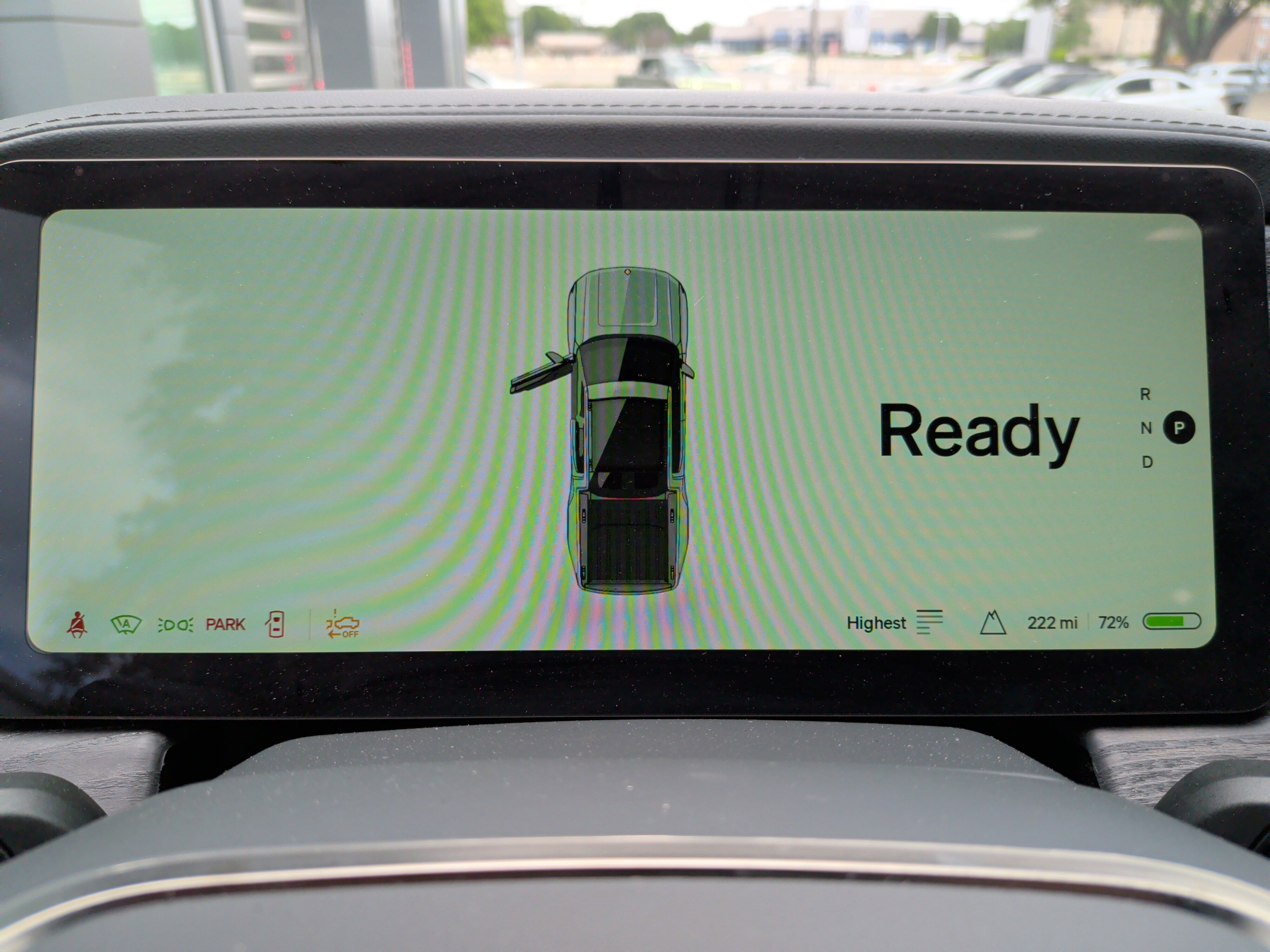 Used 2023 Rivian R1T Adventure image 17