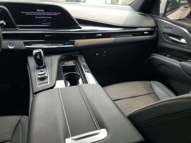 Certified 2024 Cadillac Escalade Sport w/ LPO, ONYX Package RWD image 18