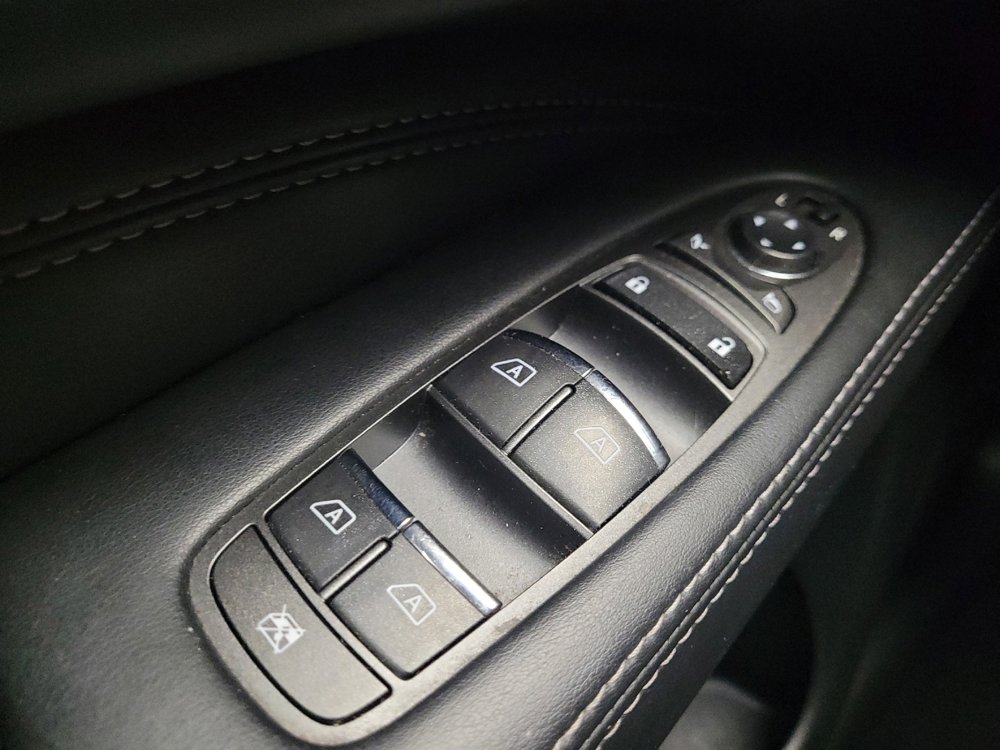 Used 2016 INFINITI QX60 Luxe w/ Deluxe Technology Package image 27