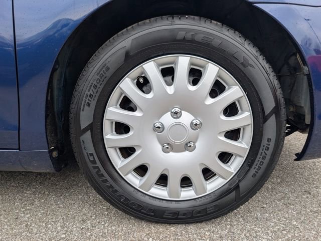 Used 2010 Toyota Camry image 23