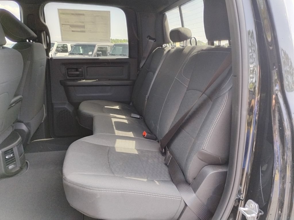 New 2026 RAM 3500 Tradesman AWD/4WD image 18
