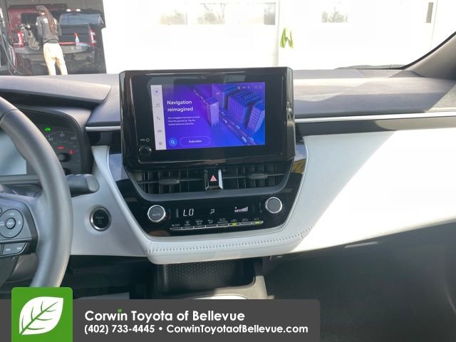 Used 2023 Toyota Corolla SE image 11
