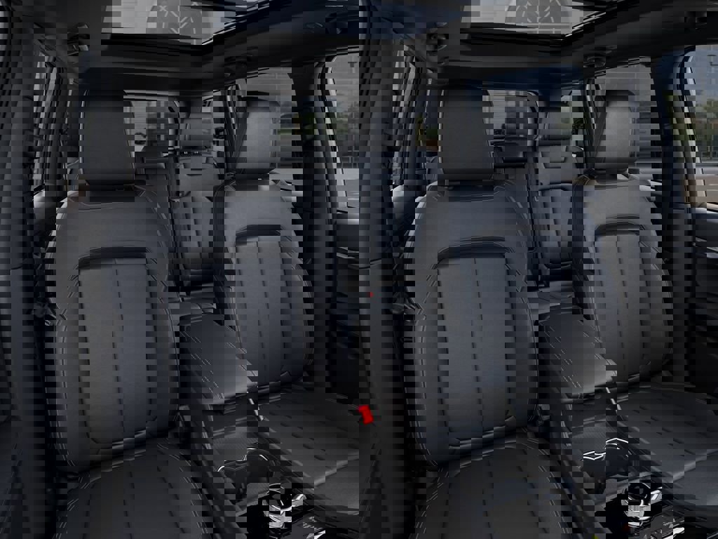 New 2026 Jeep Grand Cherokee Limited w/ Limited Altitude Package AWD/4WD image 16