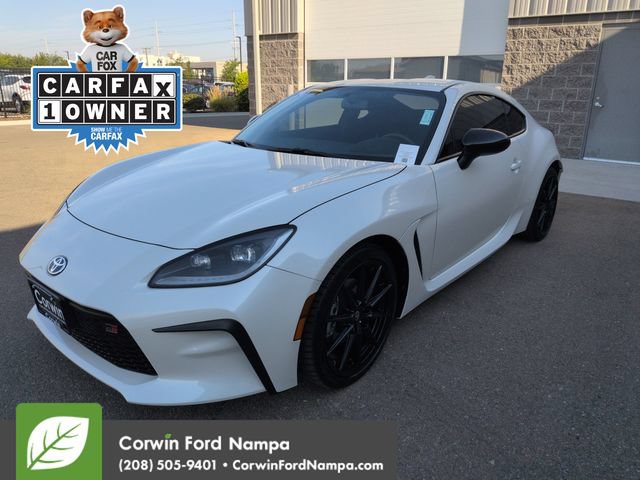 Used 2024 Toyota GR86 Premium RWD image 7