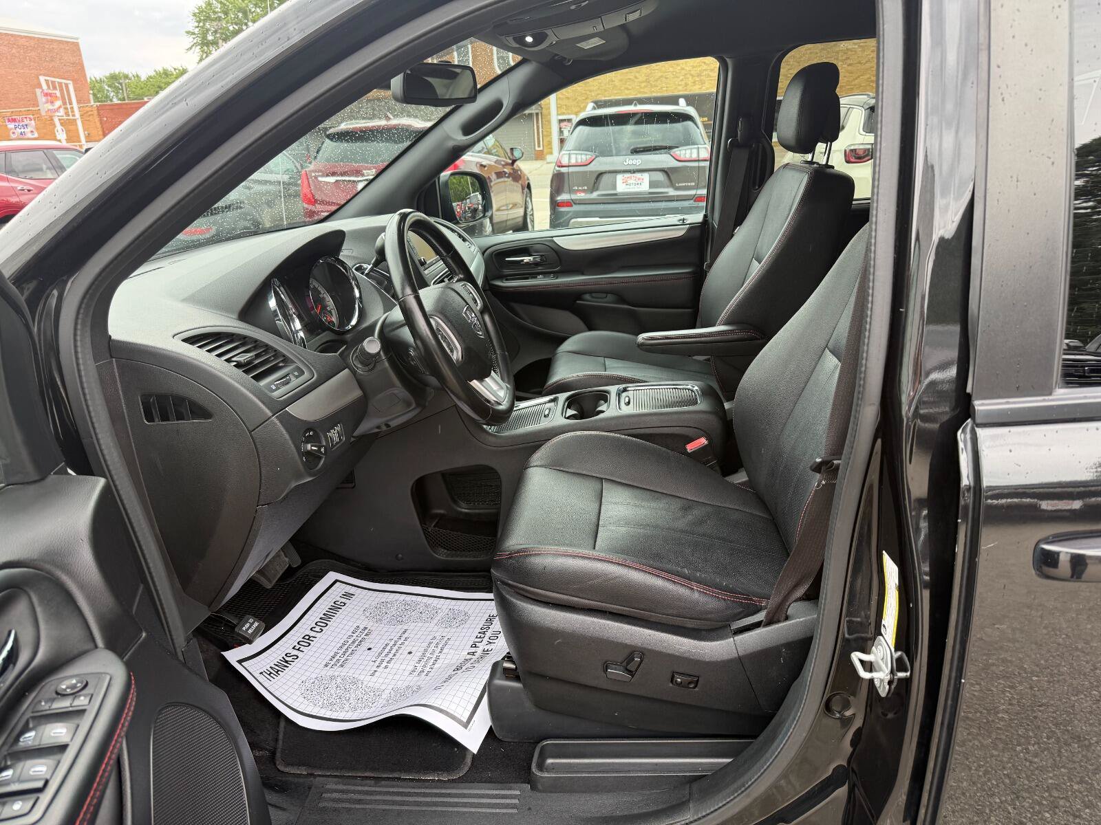 Used 2020 Dodge Grand Caravan GT FWD image 10