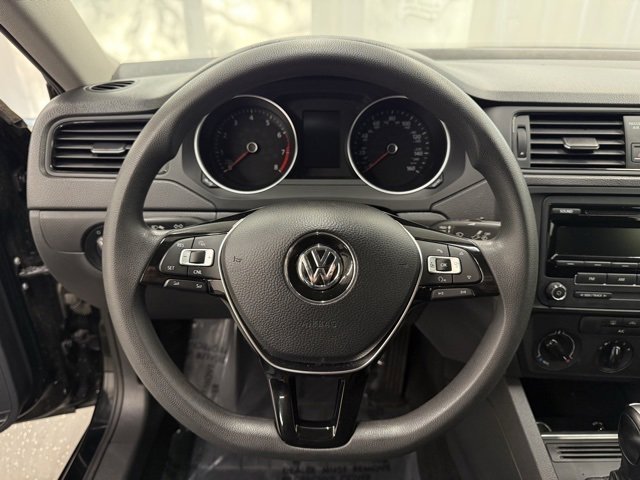 Used 2015 Volkswagen Jetta S w/ Welcome Package image 12