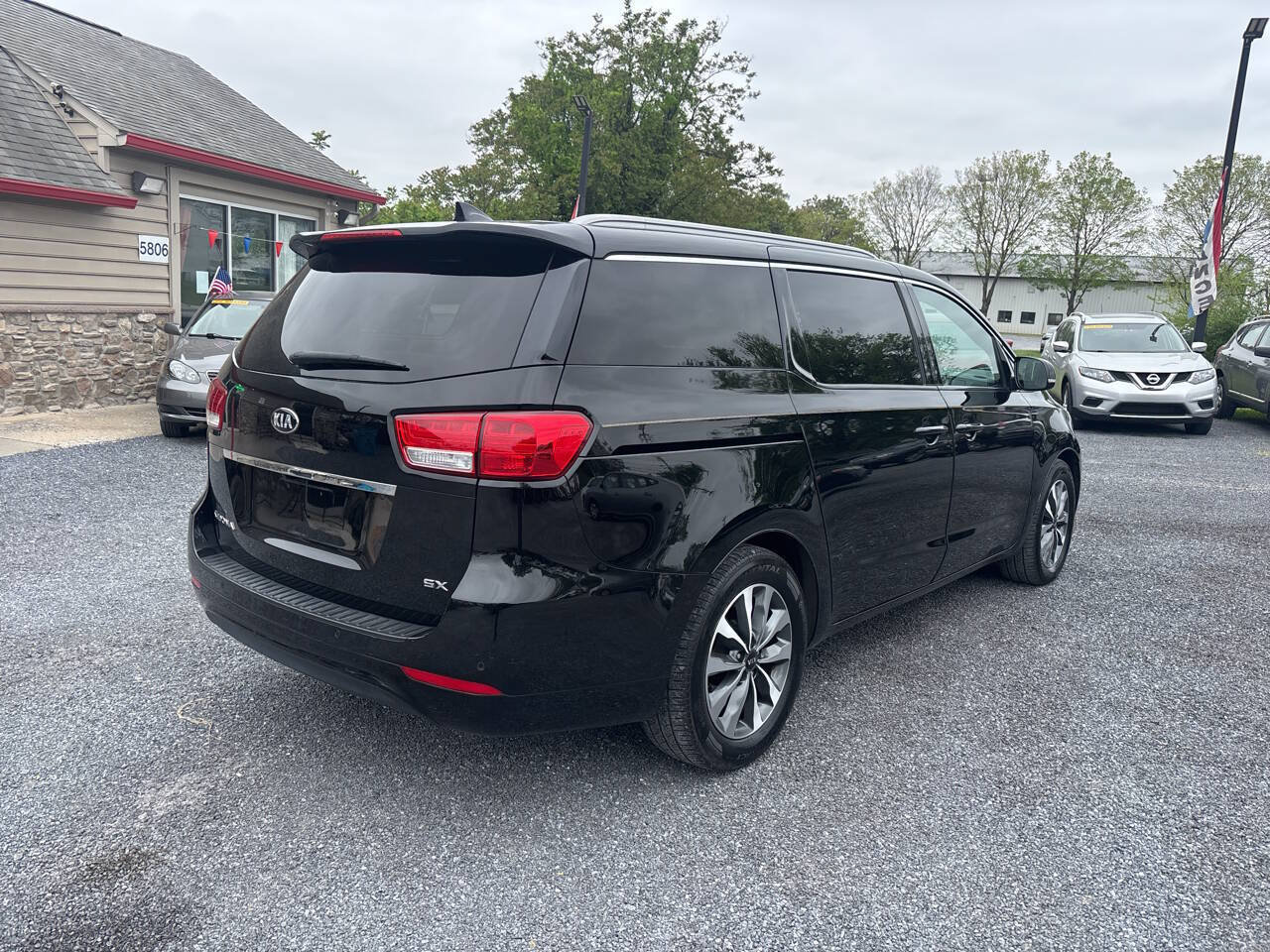 Used 2015 Kia Sedona SX FWD image 7