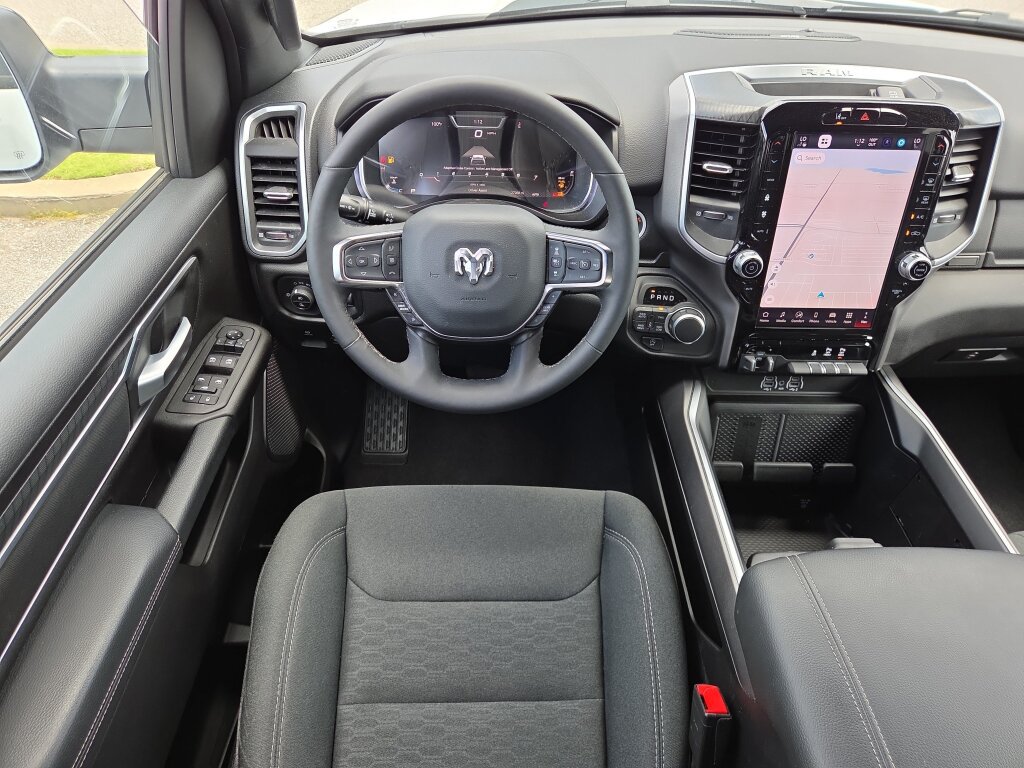 Used 2025 RAM 1500 Big Horn AWD/4WD image 12