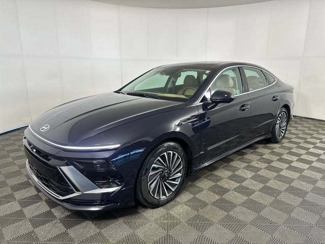 Used 2025 Hyundai Sonata Limited image 7