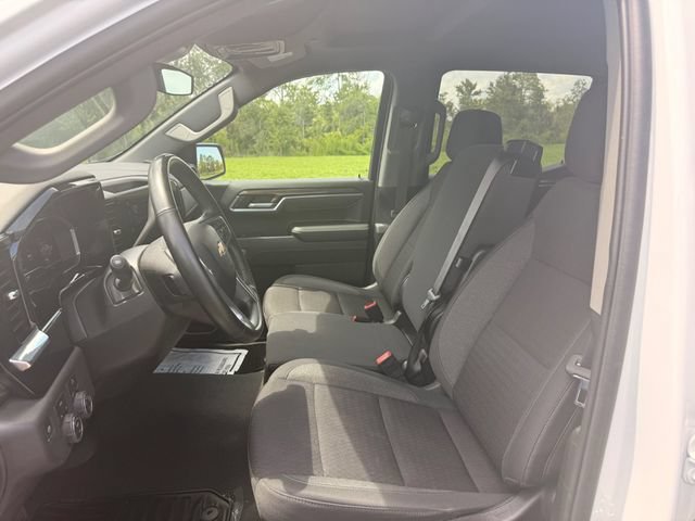 Used 2025 Chevrolet Silverado 1500 LT AWD/4WD image 11
